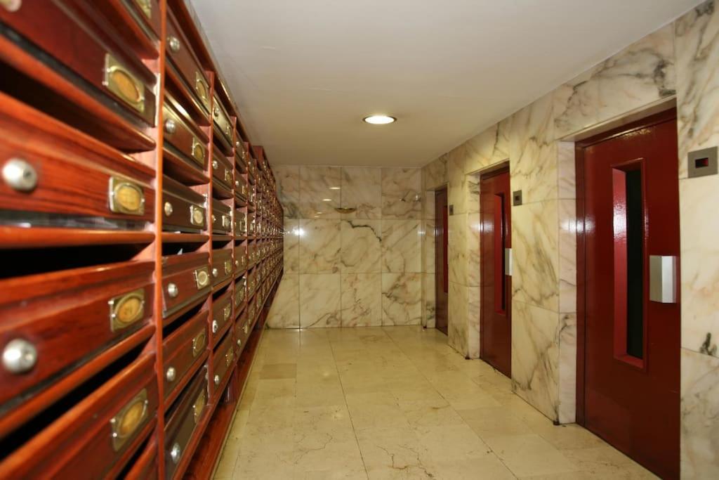 Granada Piso En Calle Arabial 117 Junto A El Corte Ingles מראה חיצוני תמונה